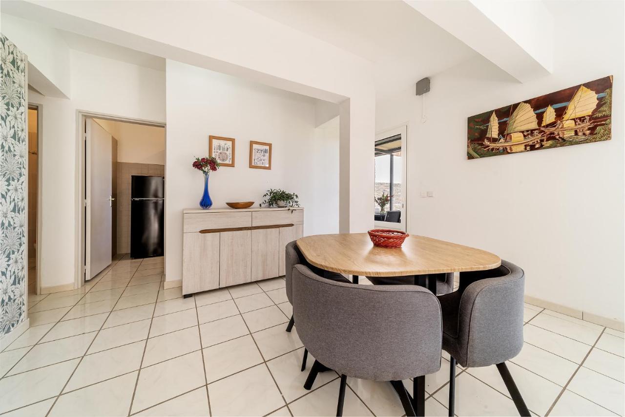 Villa Sainterne Le Bois de Nefles  外观 照片