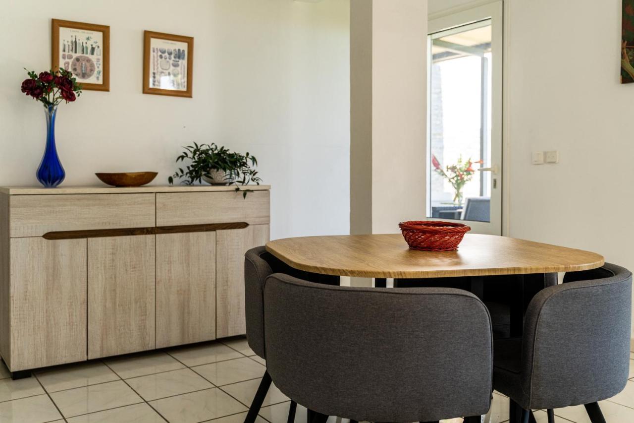 Villa Sainterne Le Bois de Nefles  外观 照片
